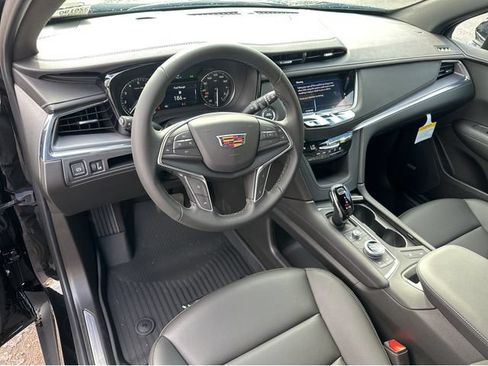 New 2026 Cadillac XT5 Luxury w/ LPO, Floor Liner Package FWD image 6