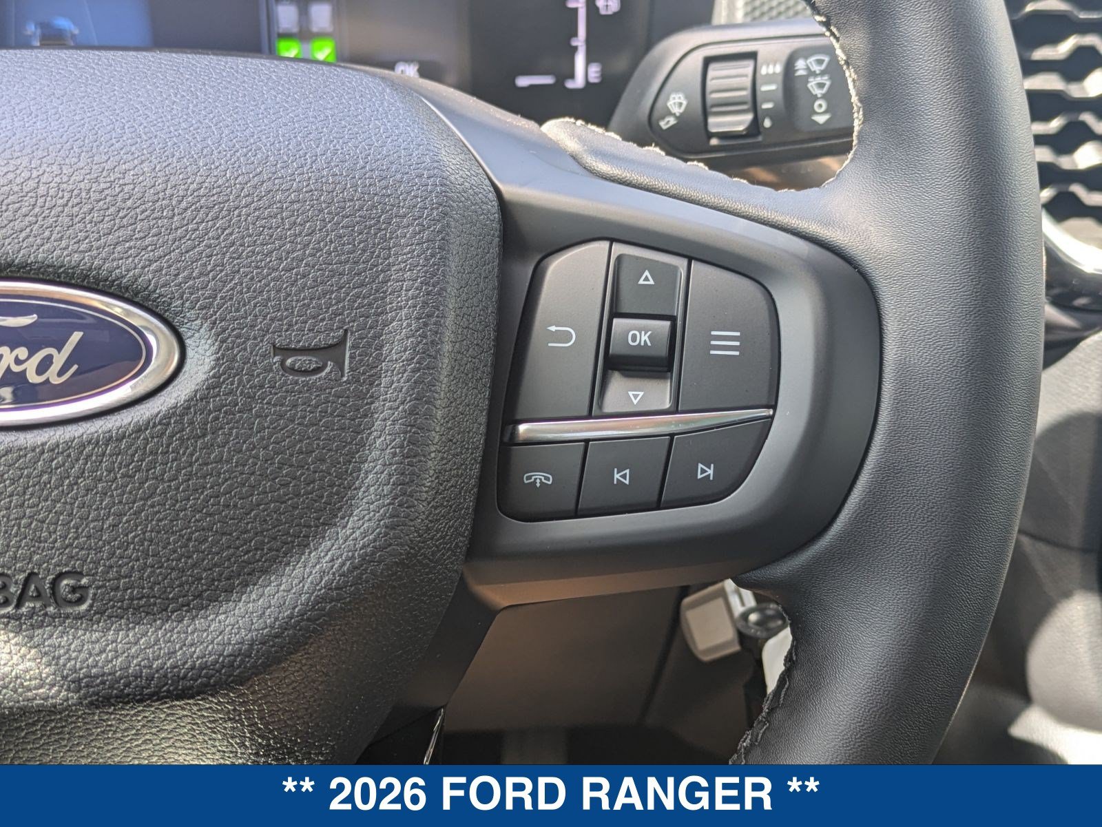New 2026 Ford Ranger XLT w/ Black Appearance Package RWD image 27