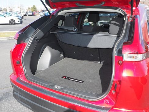 Used 2024 Mitsubishi Eclipse Cross LE image 15