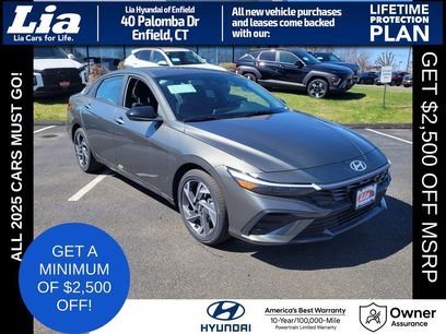 New 2025 Hyundai Elantra SEL w/ Cargo Package