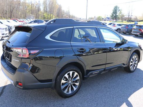 Used 2024 Subaru Outback Limited image 8