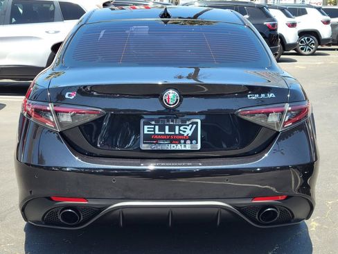 Used 2024 Alfa Romeo Giulia Veloce RWD image 31
