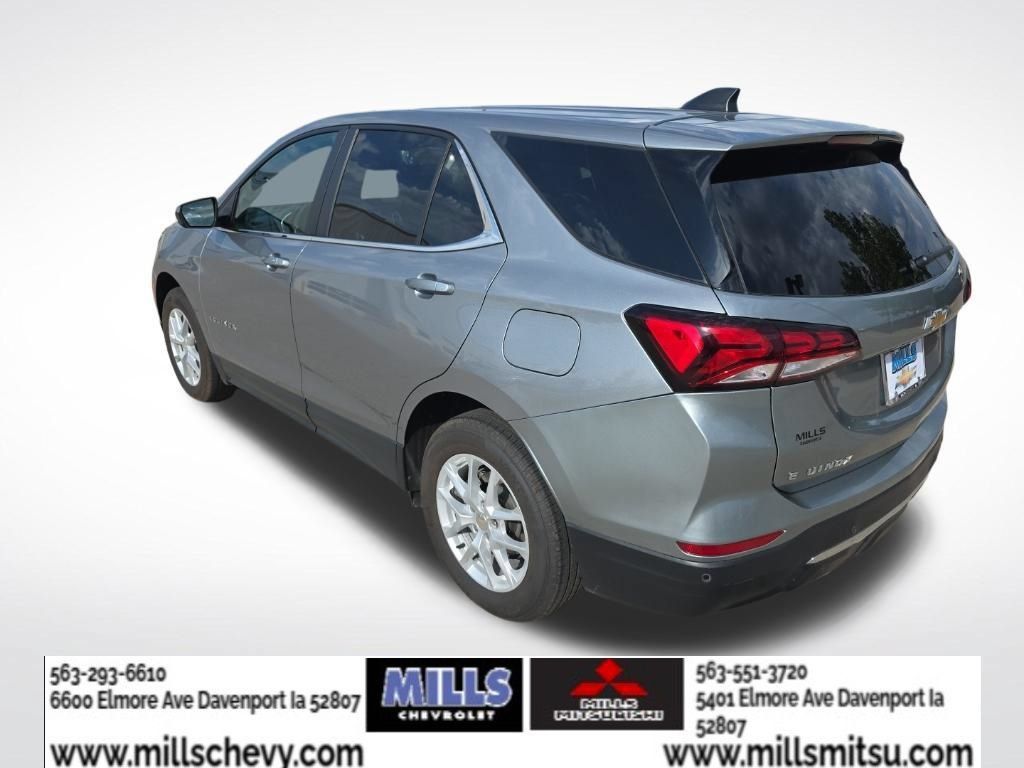 Used 2024 Chevrolet Equinox LT AWD/4WD image 3