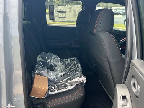 New 2026 Nissan Frontier Pro-X w/ Pro-X Convenience Package image 12