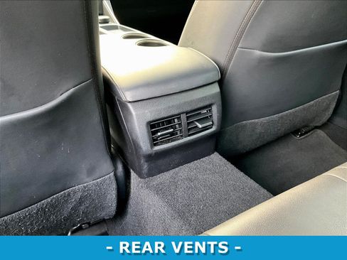 Used 2016 Lexus IS 300 AWD w/ Premium Package image 10