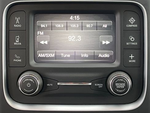 Used 2024 RAM 1500 Classic SLT image 32