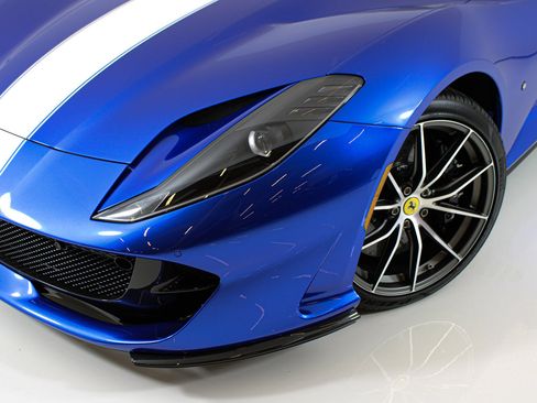 Certified 2022 Ferrari 812 GTS RWD image 55