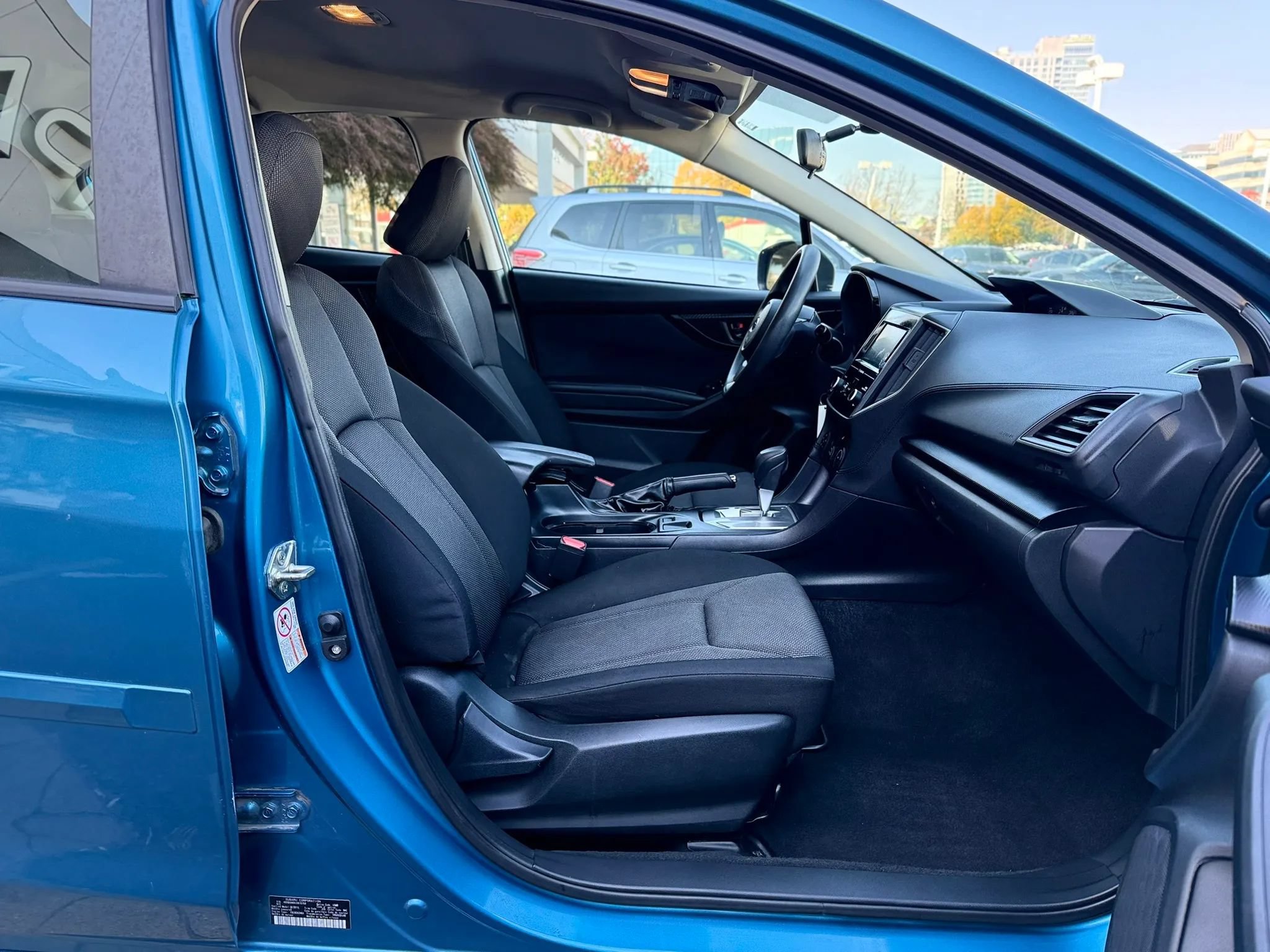 Used 2018 Subaru Impreza 2.0i AWD/4WD image 31