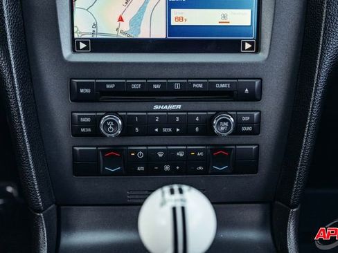 Used 2010 Ford Mustang Shelby GT500 image 14