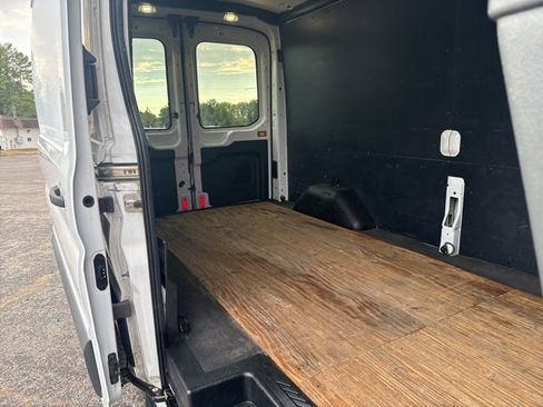 Used 2017 Ford Transit 250 148 Medium Roof image 17