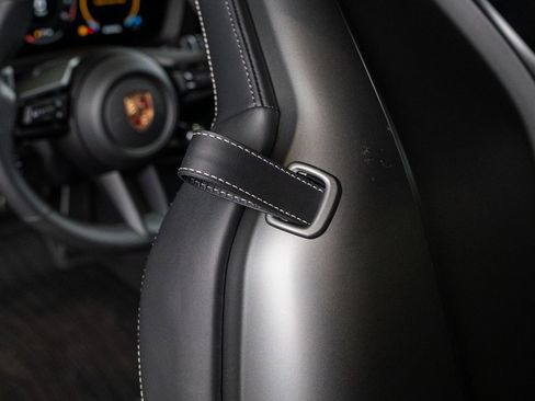 New 2026 Porsche 911 Carrera image 30