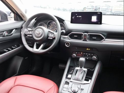 New 2025 MAZDA CX-5 Carbon Edition image 14