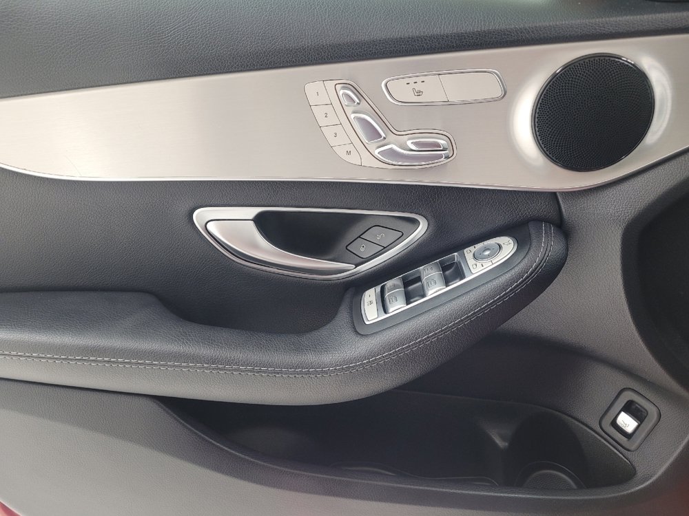 Used 2018 Mercedes-Benz C 300 4MATIC Sedan w/ Premium Package image 27
