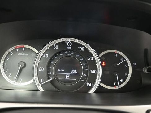 Used 2016 Honda Accord LX image 16