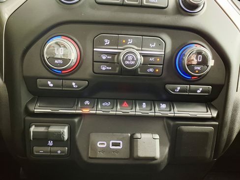 Used 2020 Chevrolet Silverado 1500 RST w/ All-Star Edition RWD image 20