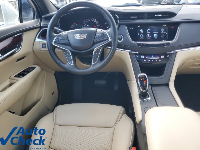 Used 2019 Cadillac XT5 Luxury FWD image 17