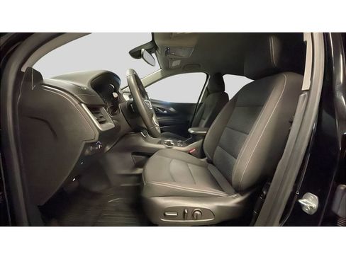 Used 2022 GMC Terrain SLE w/ Driver Convenience Package image 12