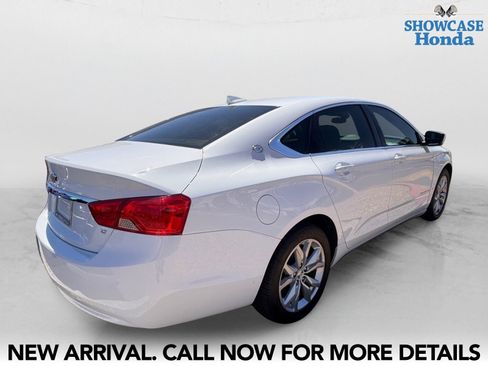 Used 2018 Chevrolet Impala LT w/ LT Entertainment Package FWD image 5