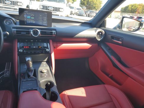 Used 2021 Lexus IS 350 F Sport image 16