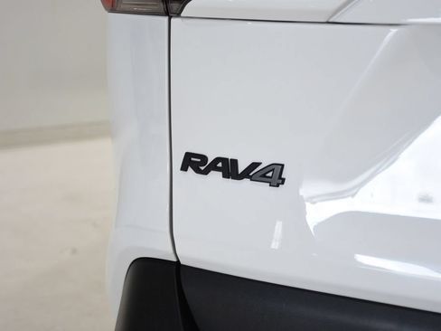 Used 2024 Toyota RAV4 Adventure AWD/4WD image 29