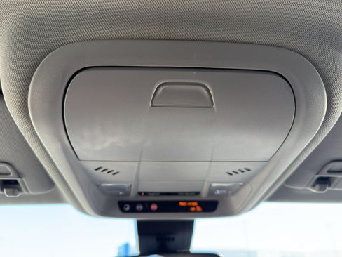 Certified 2021 Chevrolet Equinox LT AWD/4WD image 23