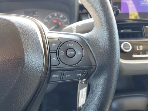 Certified 2025 Toyota Corolla LE image 22