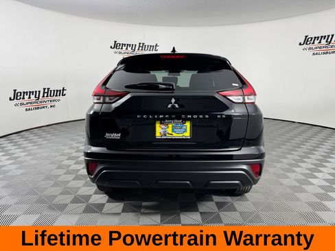 Used 2025 Mitsubishi Eclipse Cross ES image 7