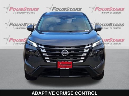 New 2026 Nissan Rogue SV image 10