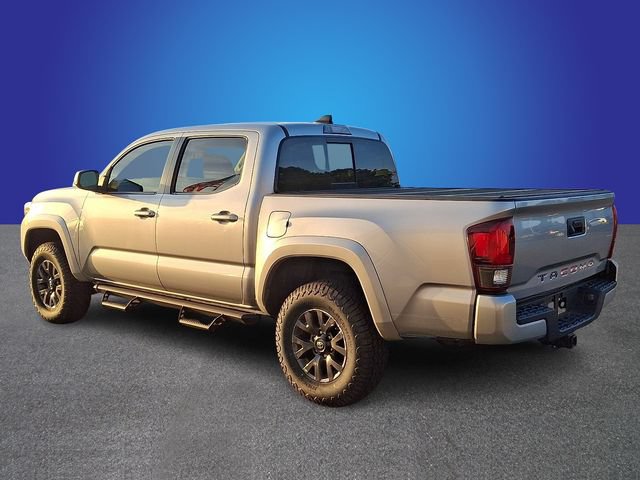 Used 2023 Toyota Tacoma SR5 w/ Technology Package AWD/4WD image 5