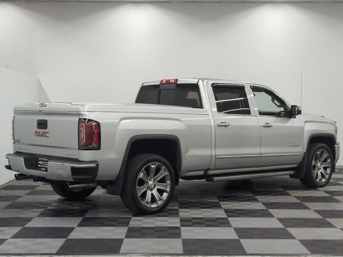 Used 2017 GMC Sierra 1500 Denali AWD/4WD image 7