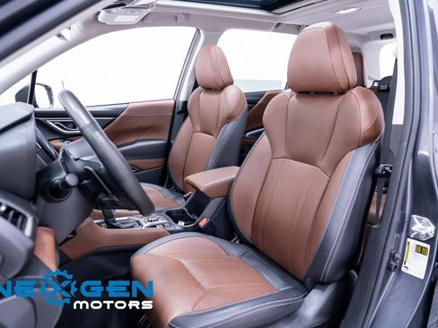 Used 2023 Subaru Forester Touring image 28