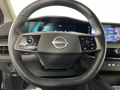 Certified 2025 Nissan Murano SV FWD image 20