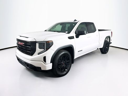 Used 2024 GMC Sierra 1500 Elevation image 3