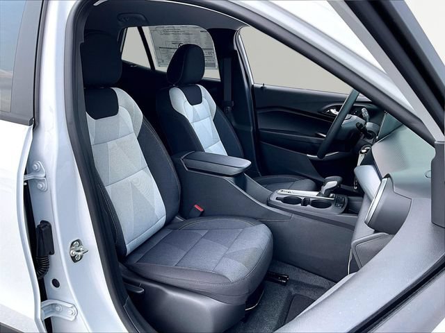 New 2026 Chevrolet Trax LS FWD image 29