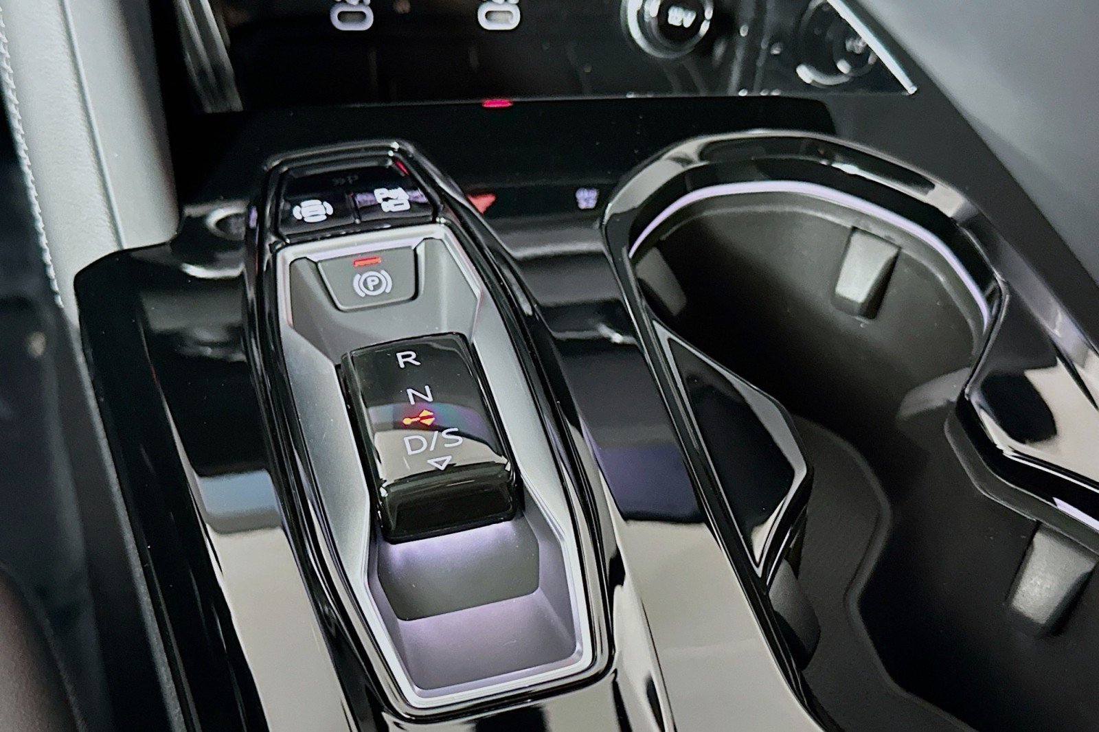 New 2026 Audi Q5 Premium Plus AWD/4WD image 6