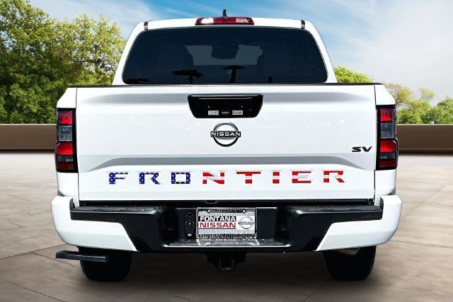 Certified 2023 Nissan Frontier SV w/ Tow Package RWD image 5