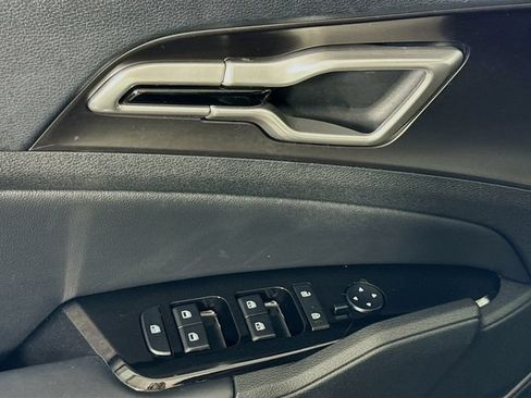 Used 2023 Kia Sportage EX FWD image 18
