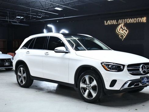 Used 2021 Mercedes-Benz GLC 300 4MATIC image 1