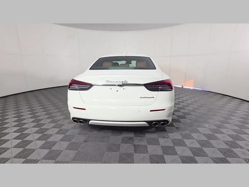 Used 2023 Maserati Quattroporte GT RWD image 38