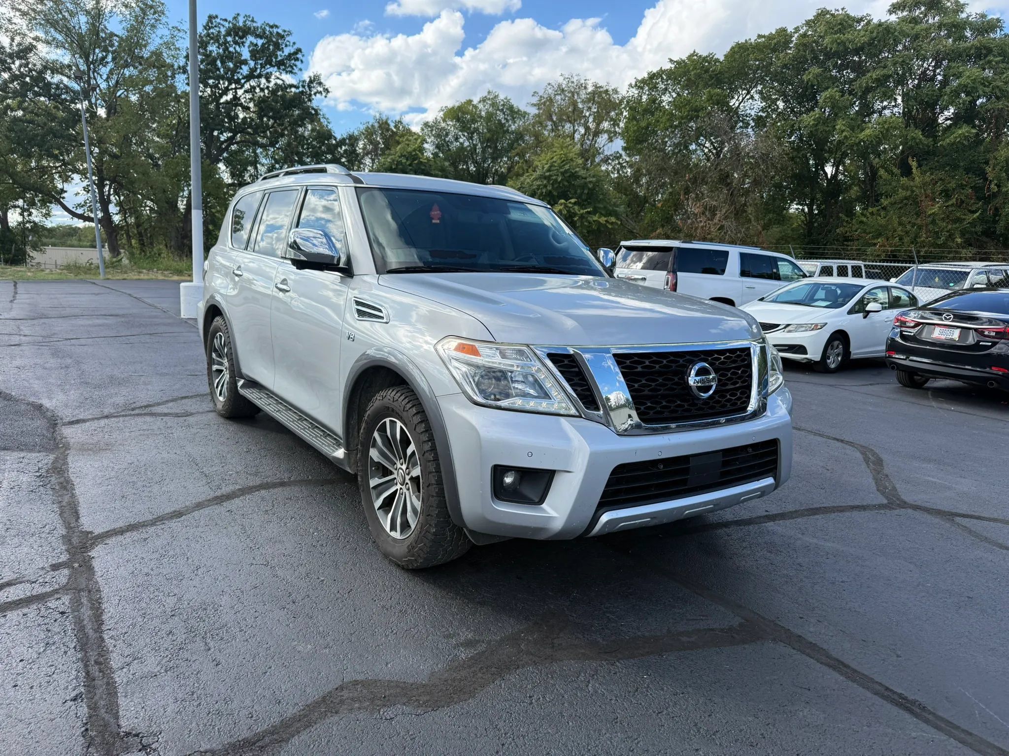 Used 2018 Nissan Armada SL w/ Moonroof Package RWD image 1