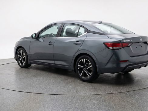 Used 2025 Nissan Sentra SV FWD image 6
