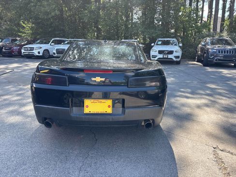 Used 2015 Chevrolet Camaro LS RWD image 7