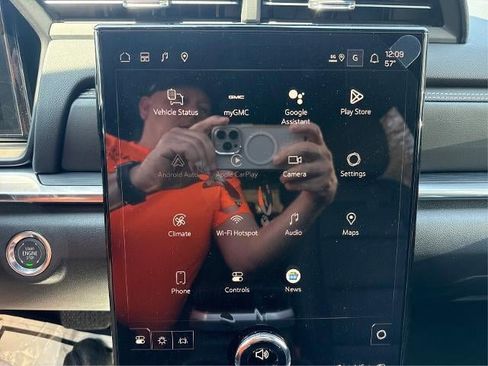 New 2026 GMC Terrain Elevation image 21