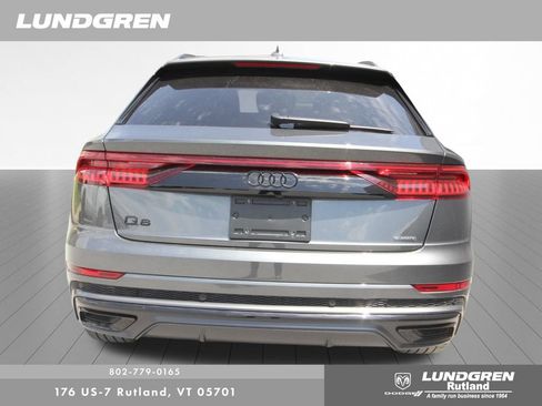 Used 2021 Audi Q8 Prestige AWD/4WD image 5