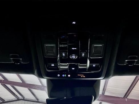 Used 2025 Cadillac Escalade Sport Platinum AWD/4WD image 38