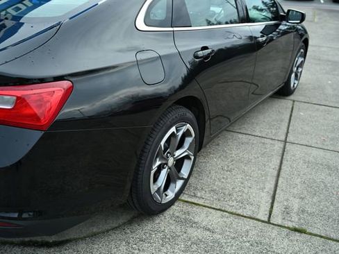 Used 2023 Chevrolet Malibu LT image 9