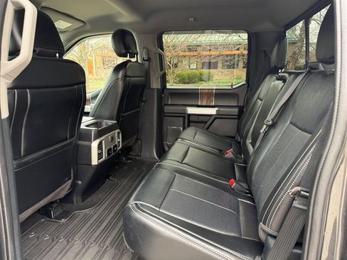 Used 2019 Ford F150 Lariat AWD/4WD image 10