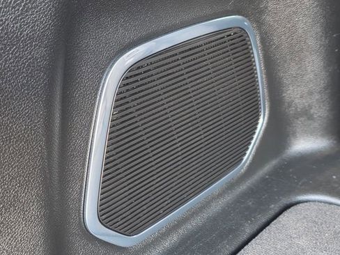 Used 2021 Jeep Grand Cherokee L Limited w/ Luxury Tech Group II image 14