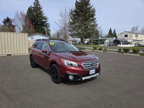 Used 2017 Subaru Outback 3.6R Limited image 3