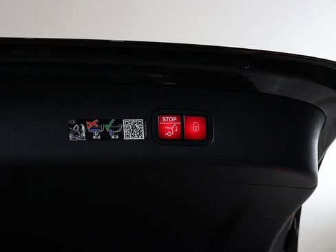 Certified 2026 Mercedes-Benz GLC 300 4MATIC image 30